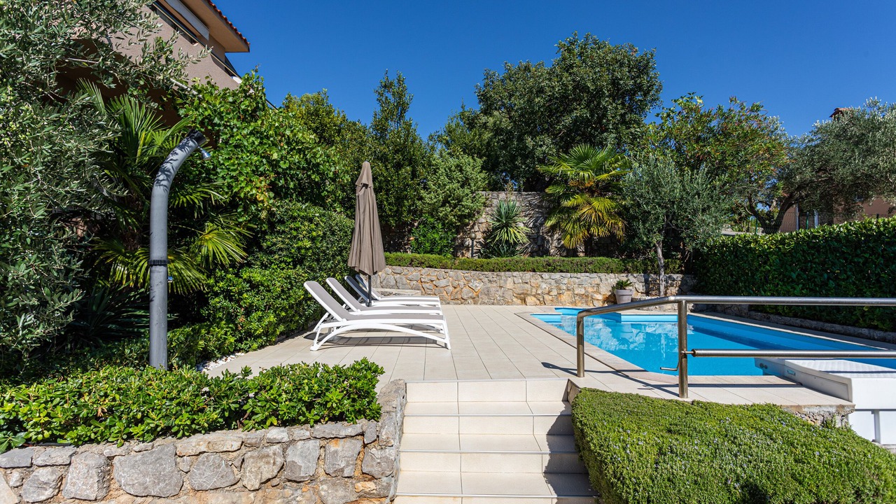 Photo of Outdoor in Kornic