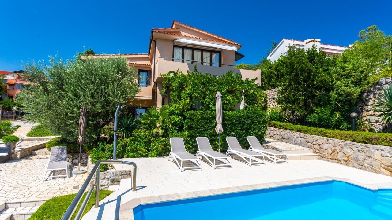 Photo of Outdoor in Kornic
