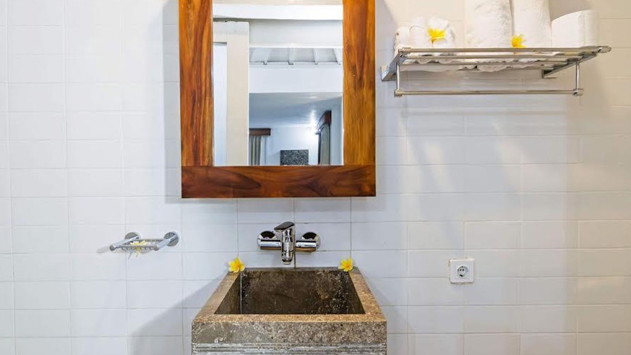 Photo of Bathroom in Dyanapura