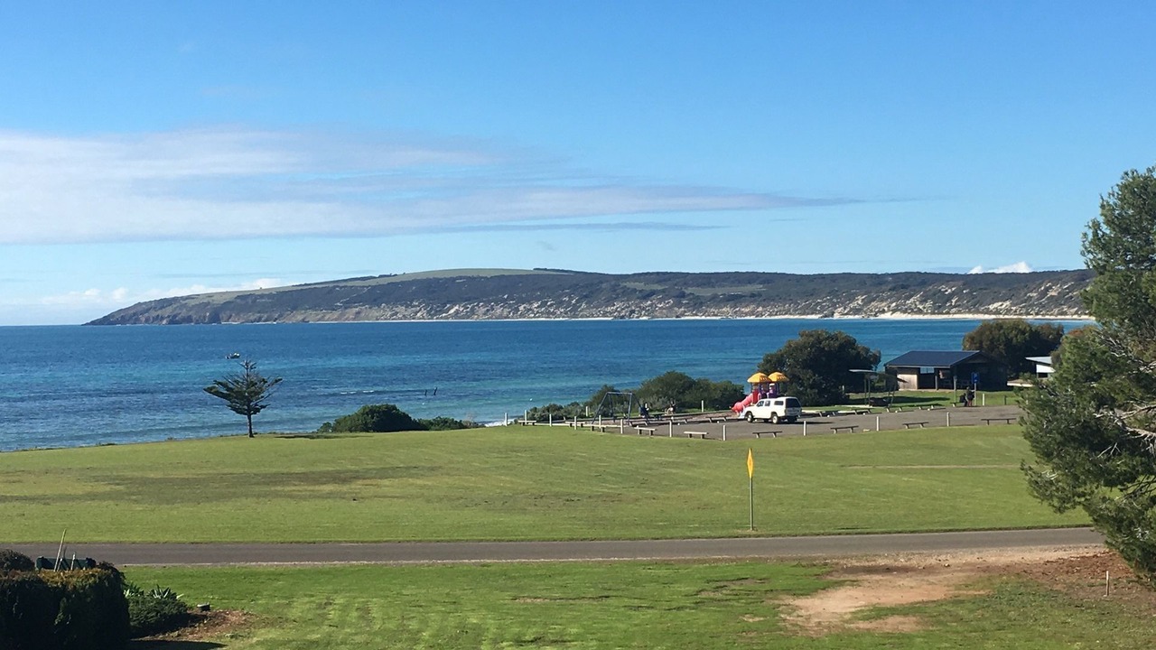 Photo of Others in Emu Bay