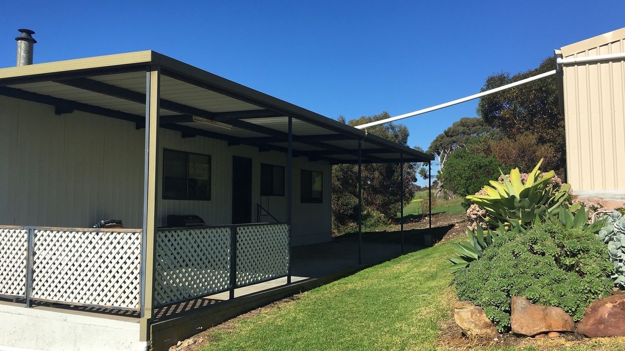 Photo of Outdoor in Emu Bay