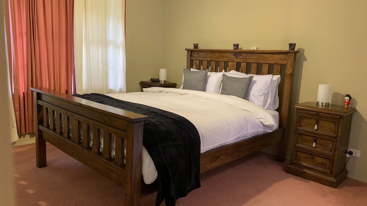 Photo of Bedroom in Glenbrook