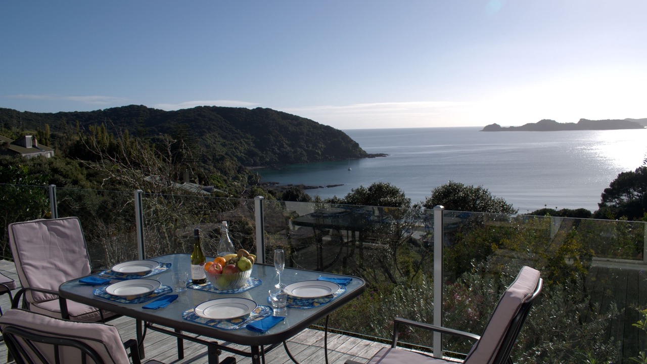 Photo of Others in Russell