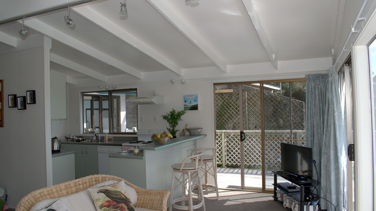 Photo of Others in Russell