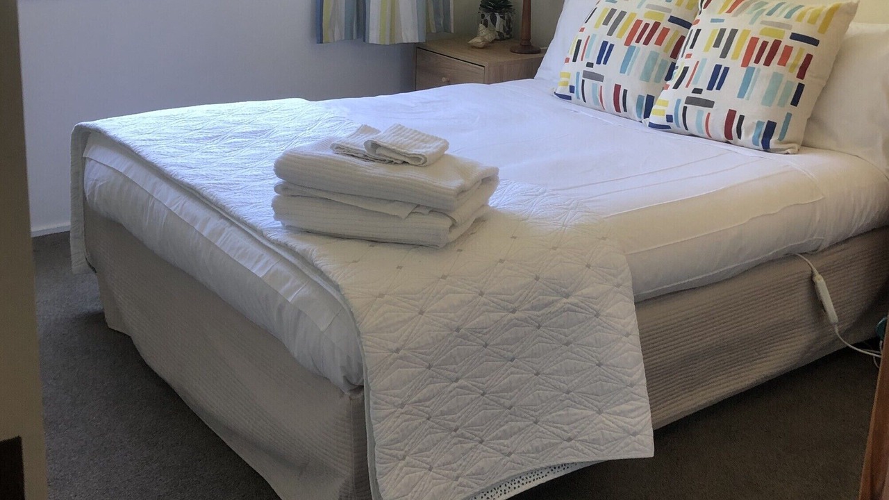 Photo of Others in Russell