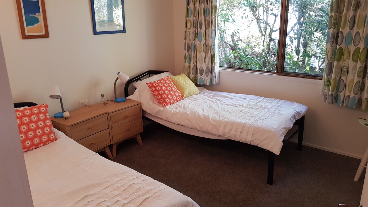 Photo of Others in Russell