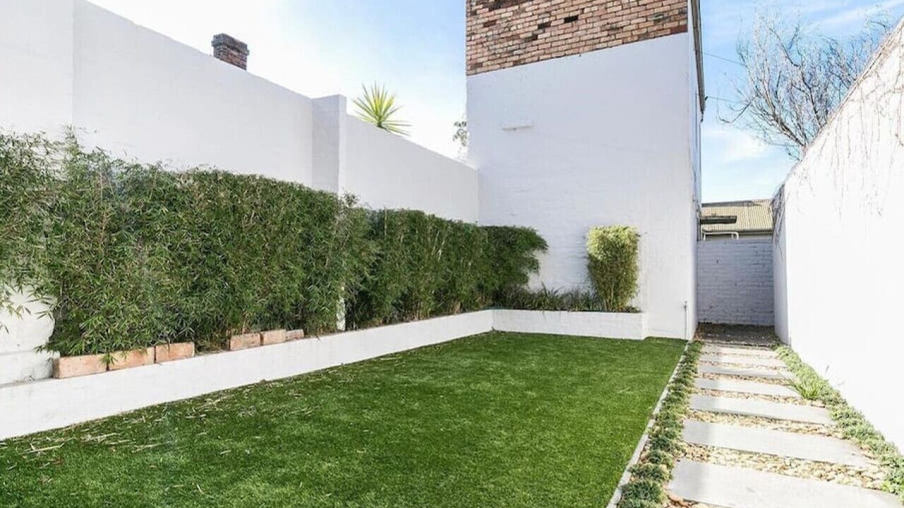 Photo of Outdoor in Carlton South