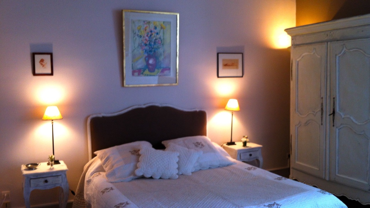 Photo of Bedroom in Longue-Jumelles