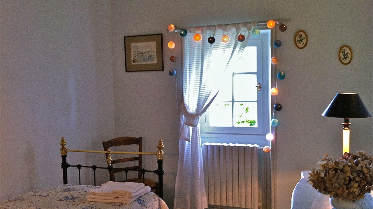 Photo of Bedroom in Longue-Jumelles