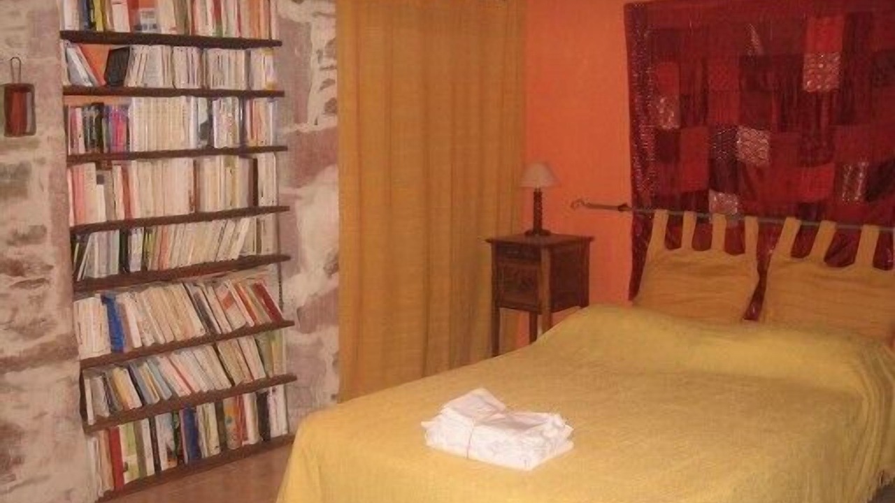 Photo of Bedroom in Salles-Courbaties