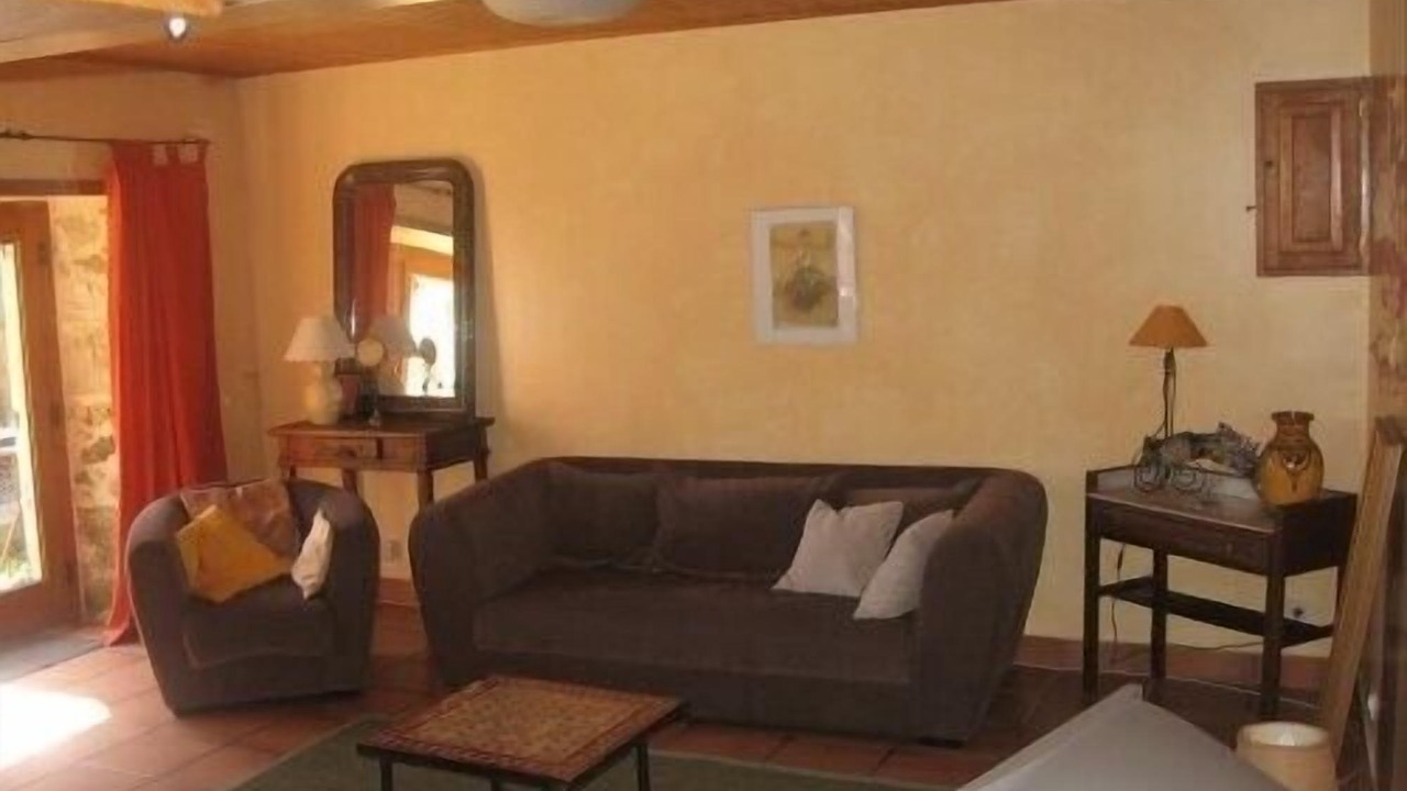 Photo of Livingroom in Salles-Courbaties