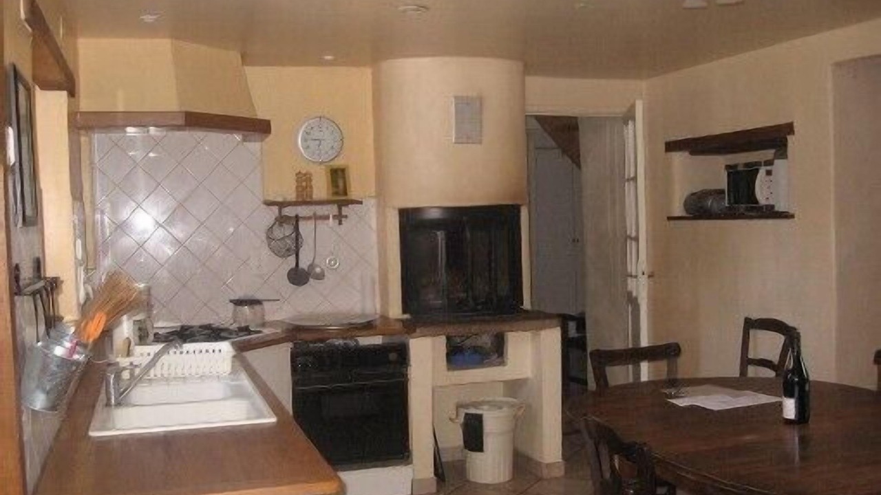 Photo of Kitchen in Salles-Courbaties