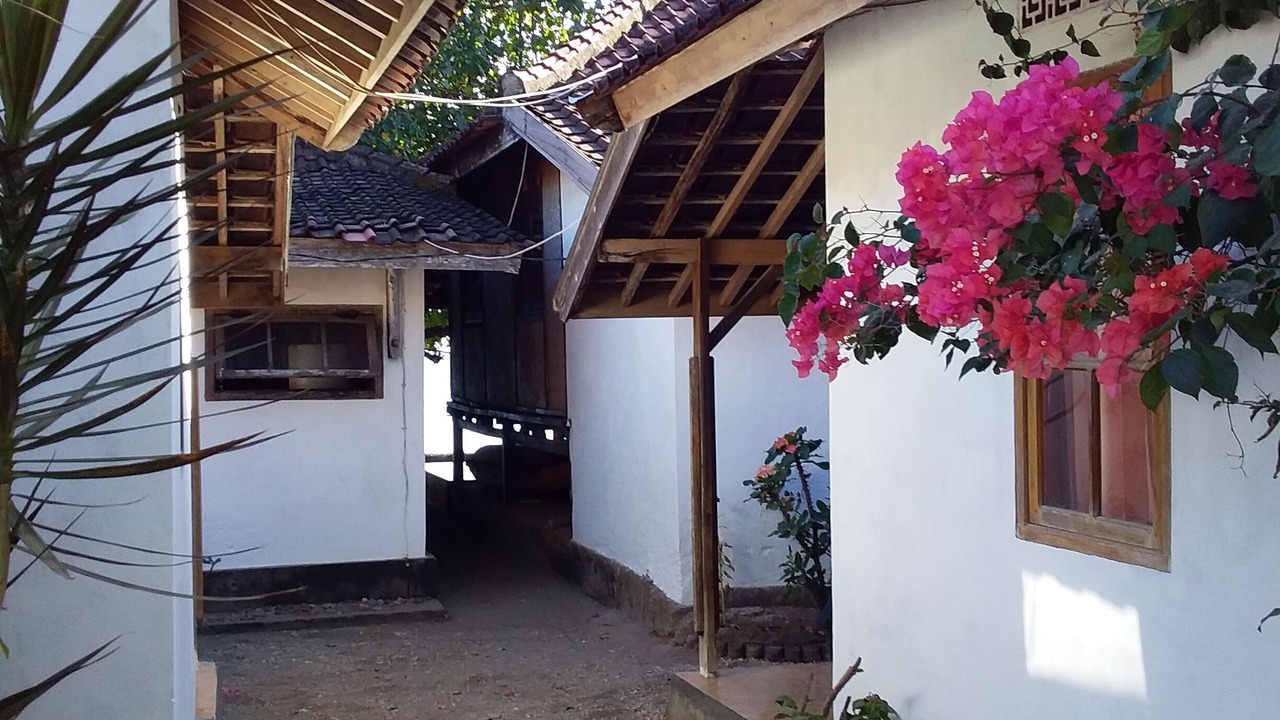 Photo of Outdoor in Sekotong Barat