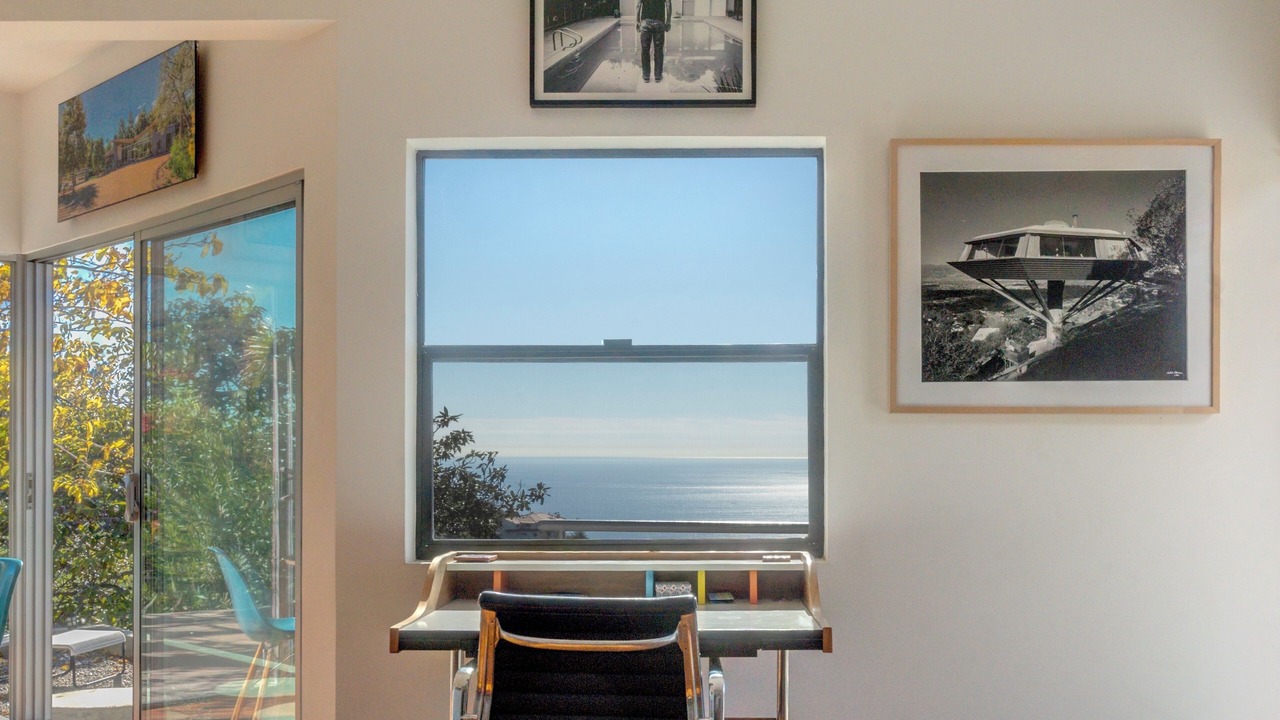 Photo of Bedroom in Malibu