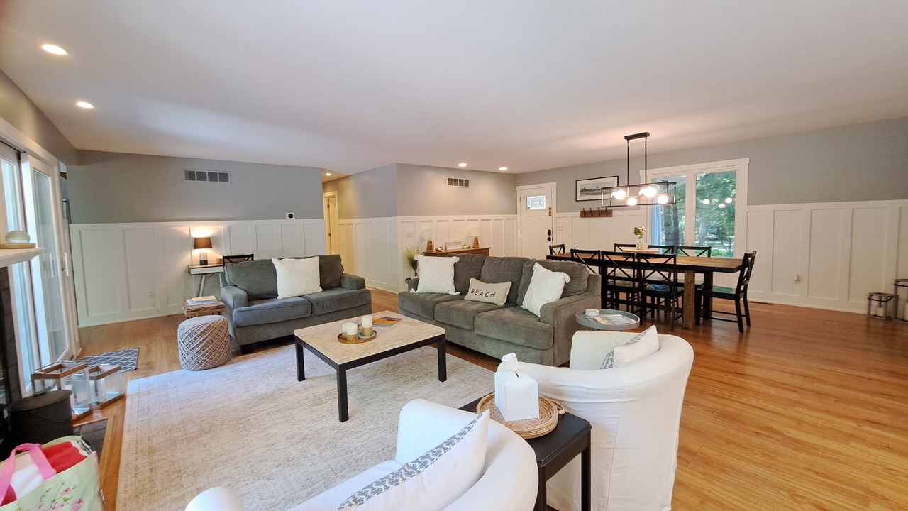 Photo of Livingroom in Union Pier