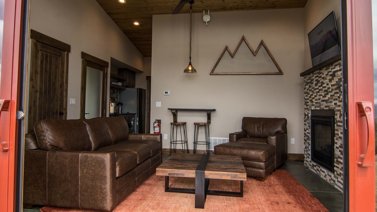 Photo of Livingroom in Canon City