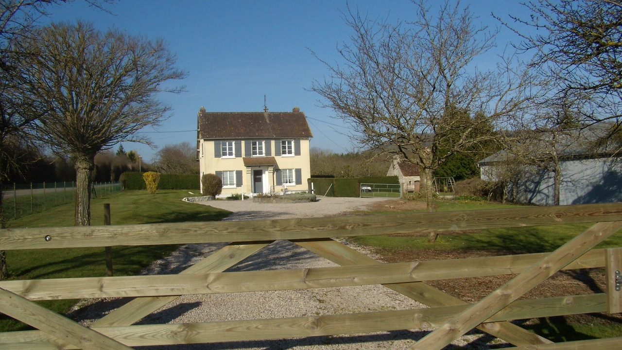 Photo of Outdoor in Montreuil-la-Cambe
