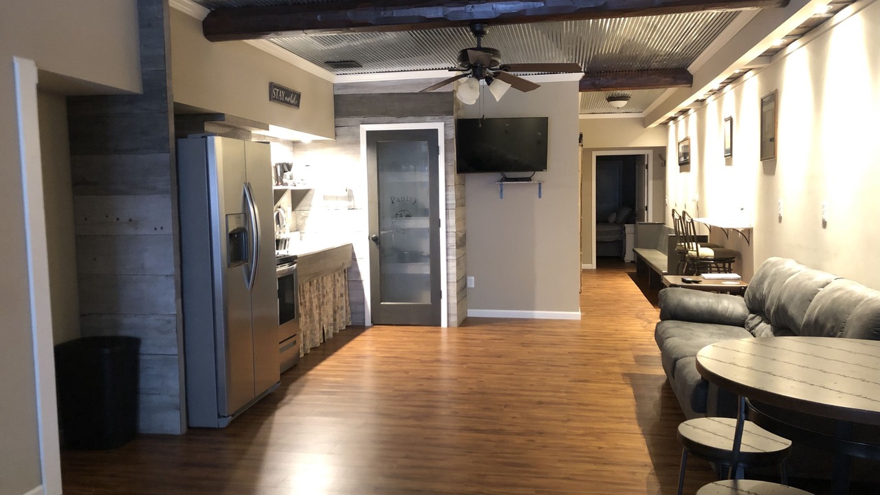 Photo of Livingroom in Hannibal