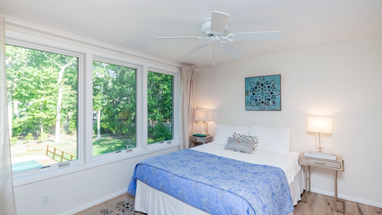 Photo of Bedroom in Lion Head Beach
