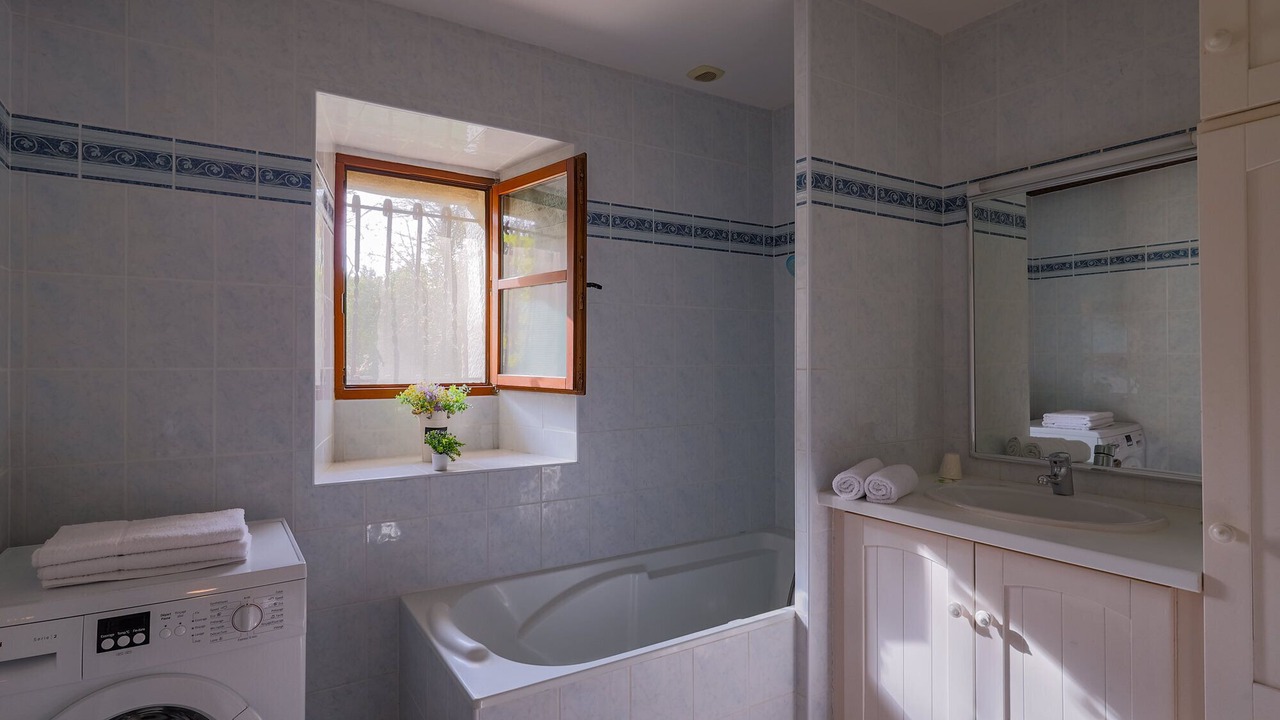 Photo of Bathroom in Nerac