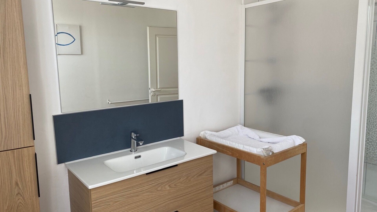 Photo of Bathroom in Saint-Gilles-Croix-de-Vie