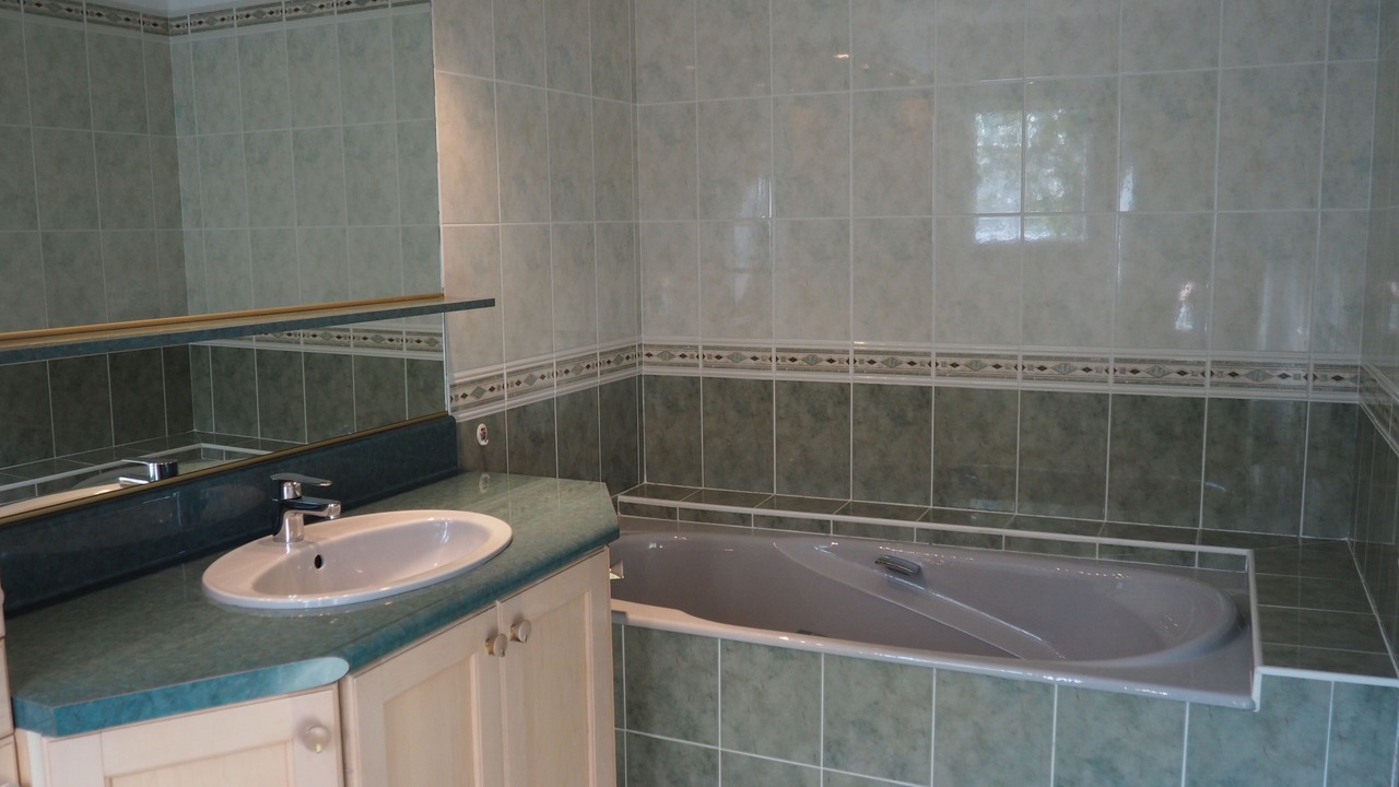 Photo of Bathroom in Saint-Gilles-Croix-de-Vie