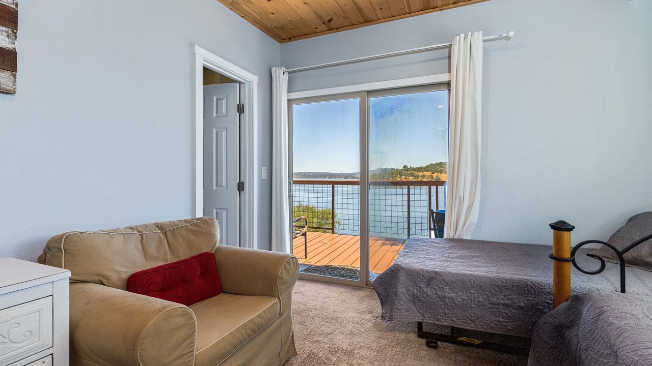 Photo of Others in Bradley