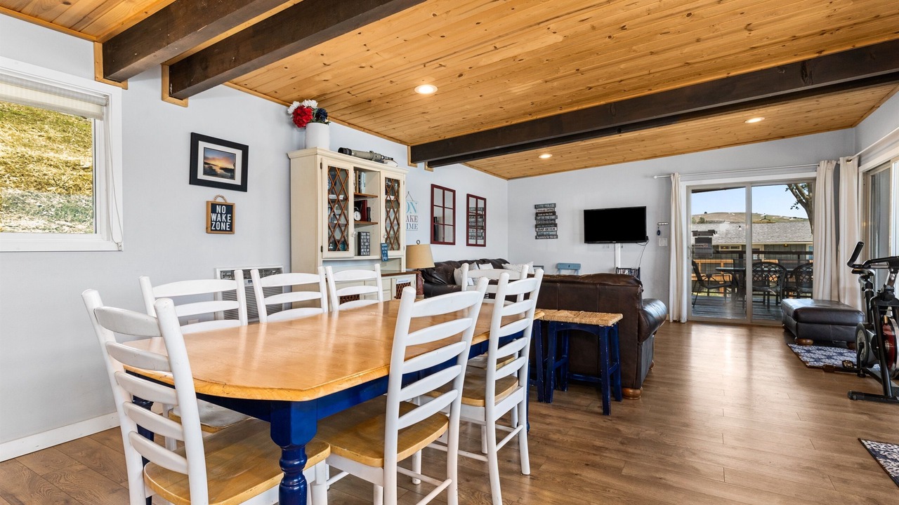 Photo of Others in Bradley