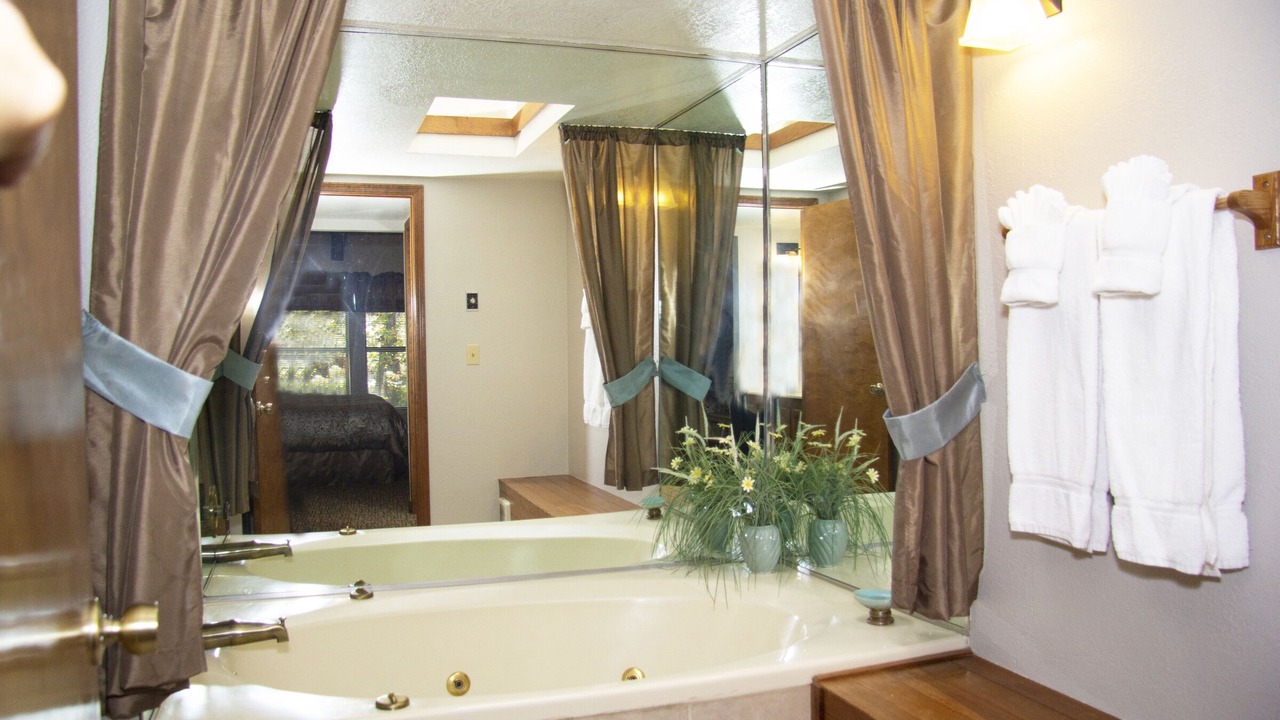 Photo of Bathroom in Pinetop