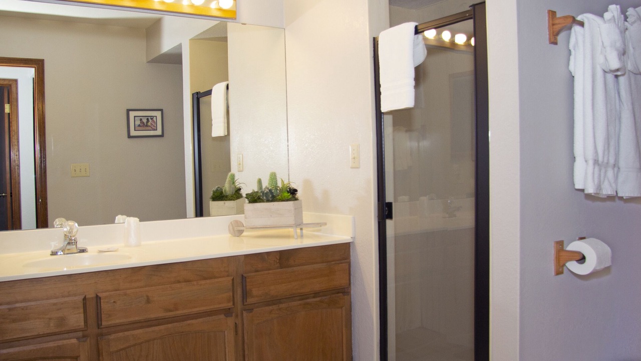 Photo of Bathroom in Pinetop