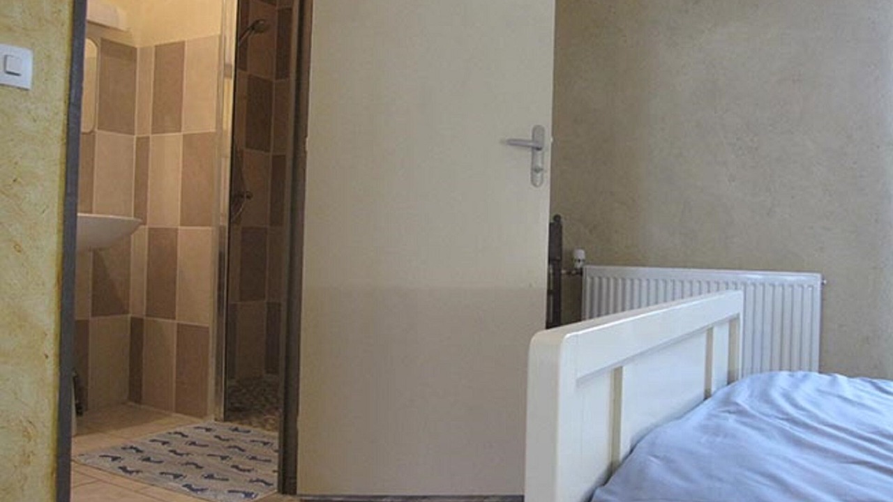 Photo of Bathroom in Serenac