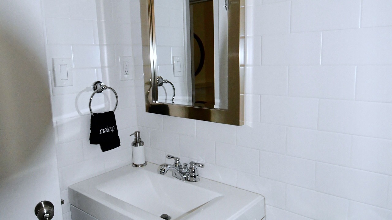 Photo of Bathroom in Oak Lawn