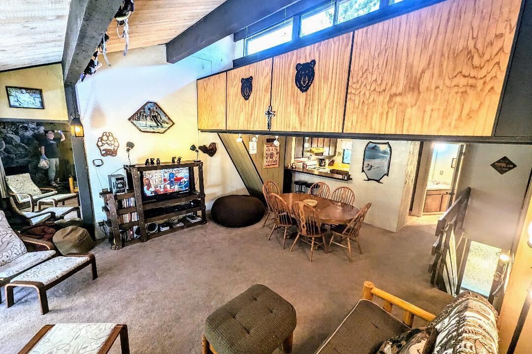 Photo of Livingroom in Big Bear Lake