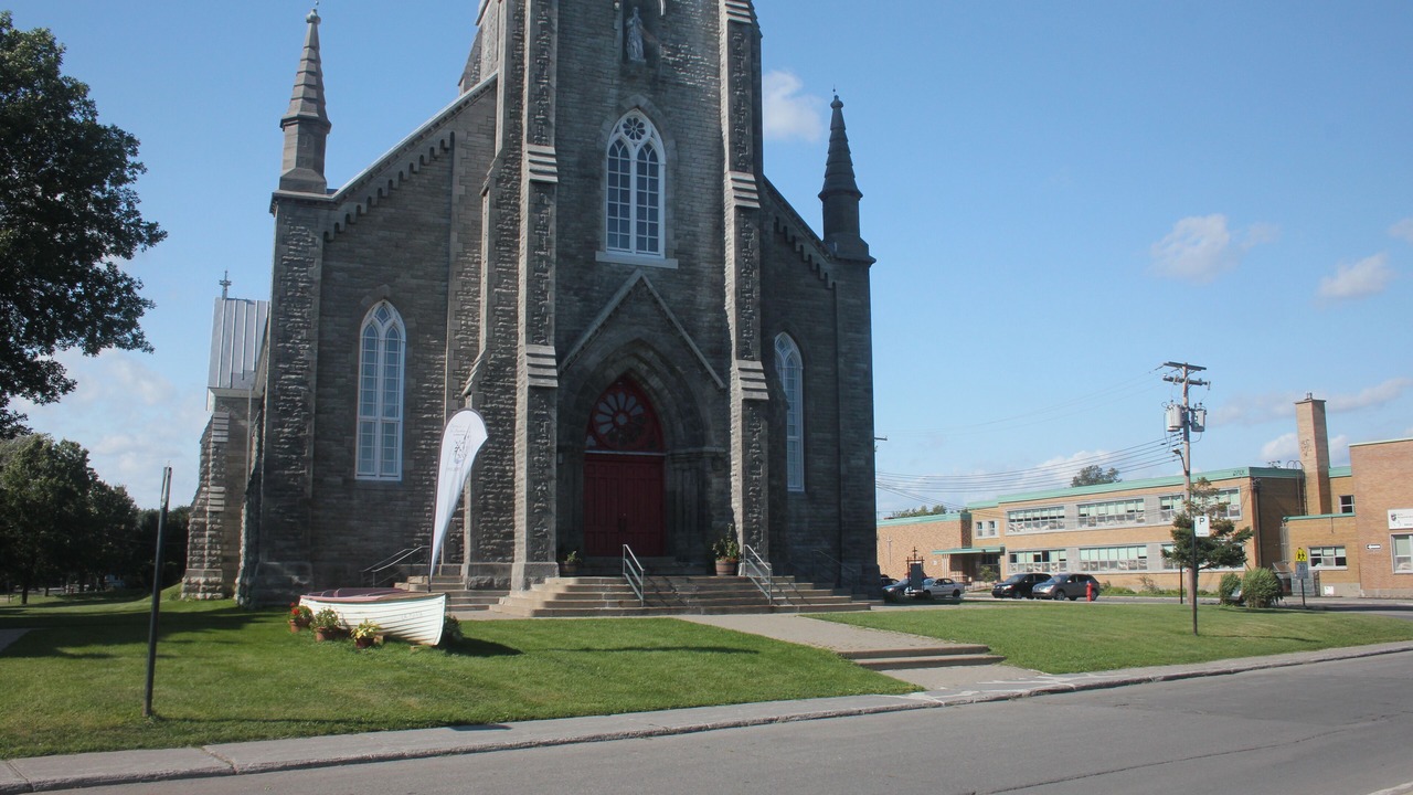 Photo of Others in Pointe Claire