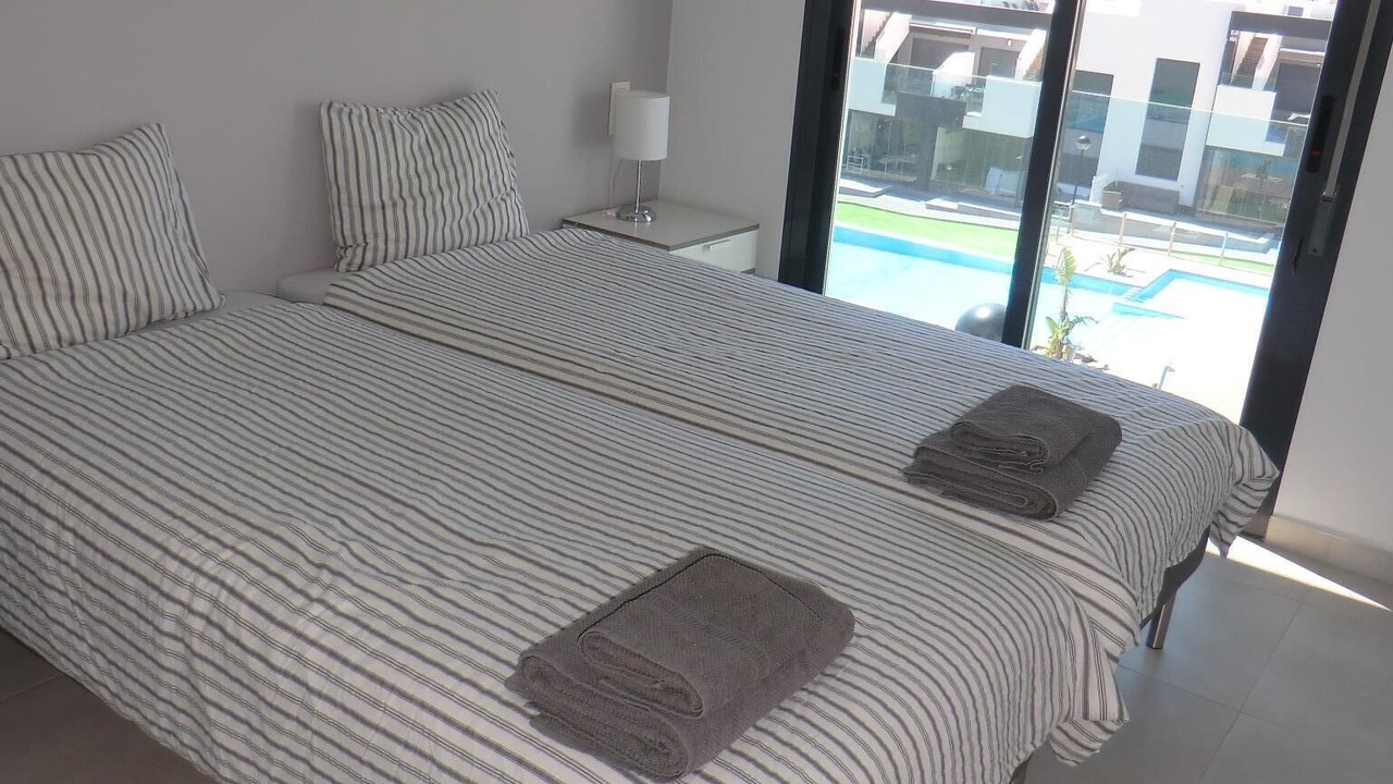Photo of Bedroom in Los Altos