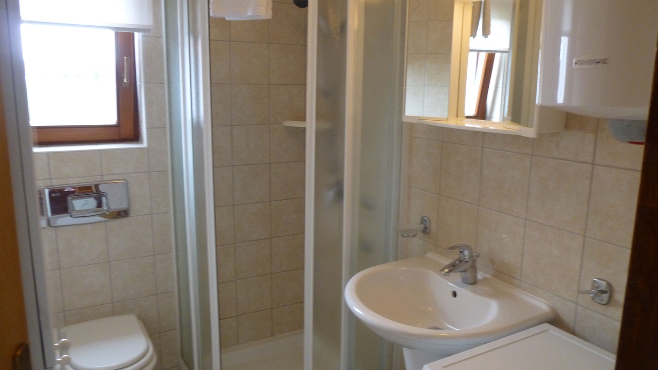 Photo of Bathroom in Porat