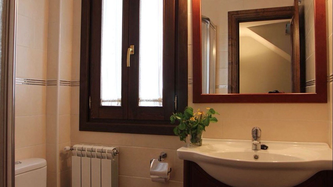 Photo of Bathroom in Sahun