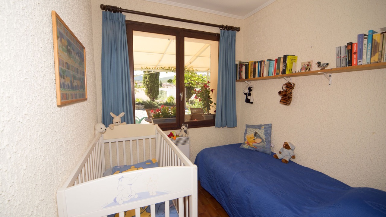 Photo of Bedroom in Prades-sur-Vernazobre