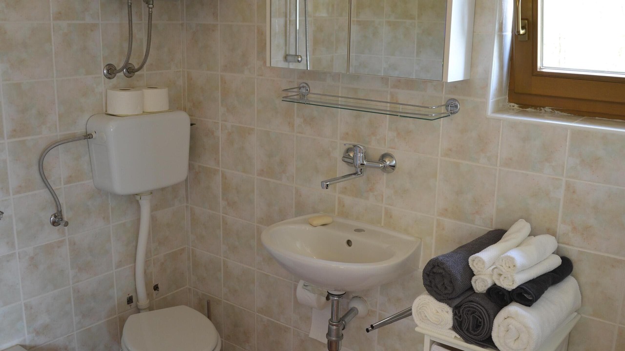 Photo of Bathroom in Bartici