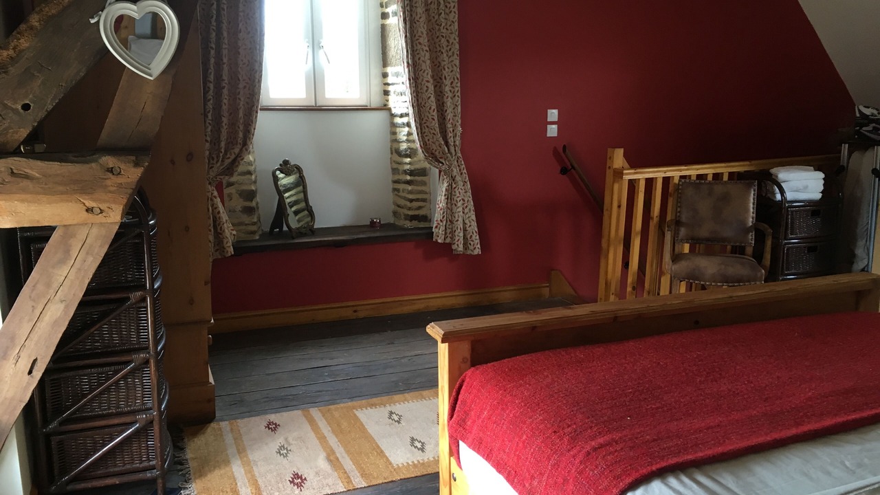 Photo of Bedroom in Savigny-le-Vieux