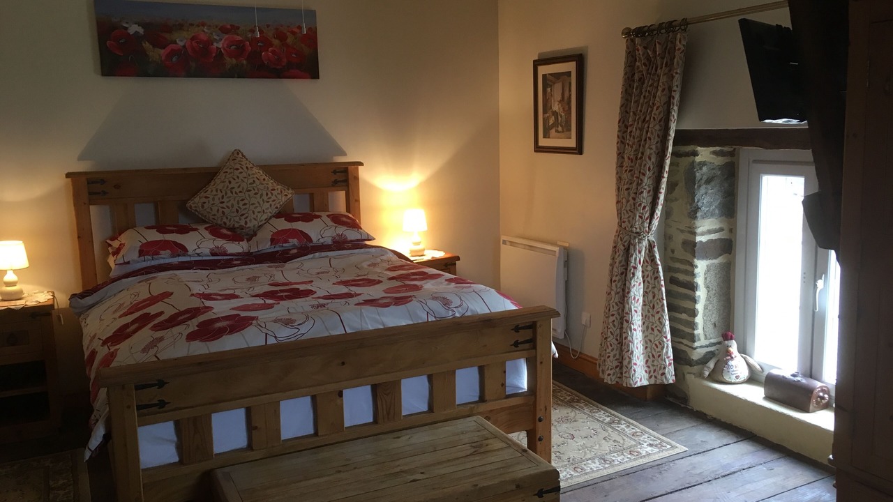 Photo of Bedroom in Savigny-le-Vieux