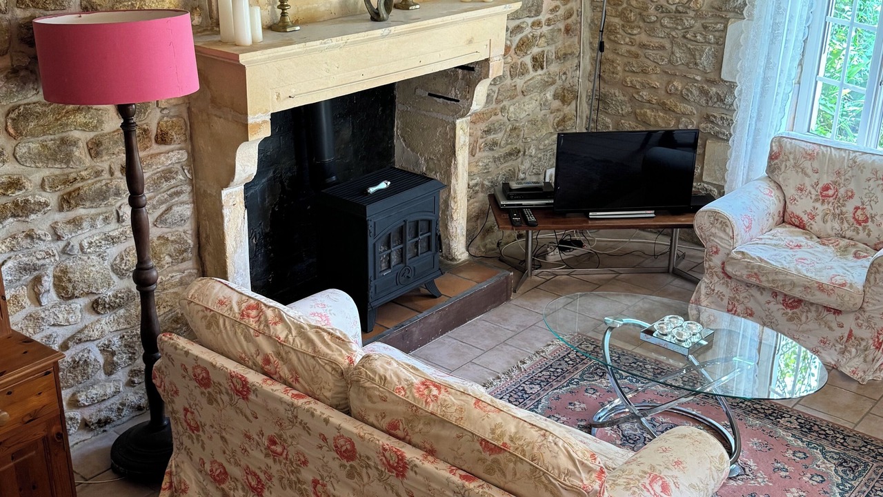 Photo of Livingroom in Lozay