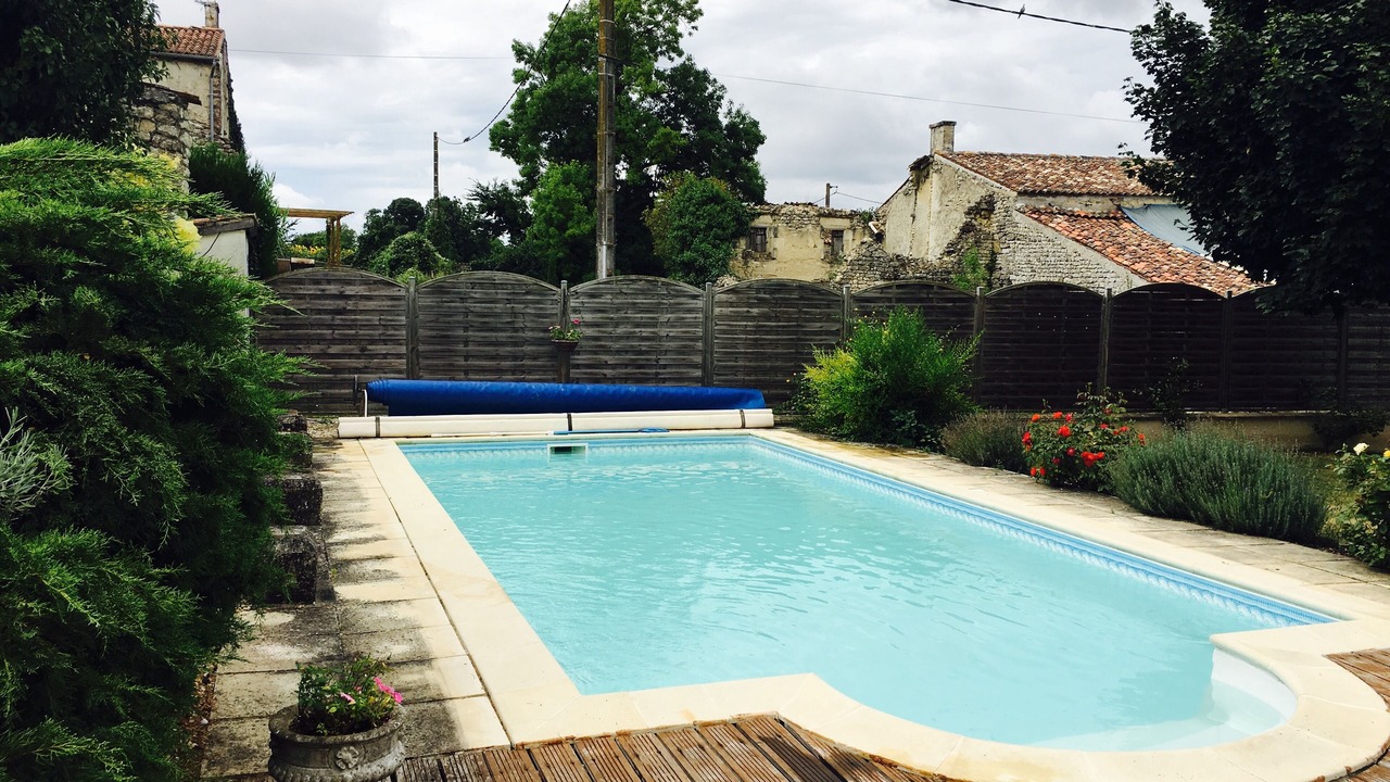 Photo of Outdoor in Lozay