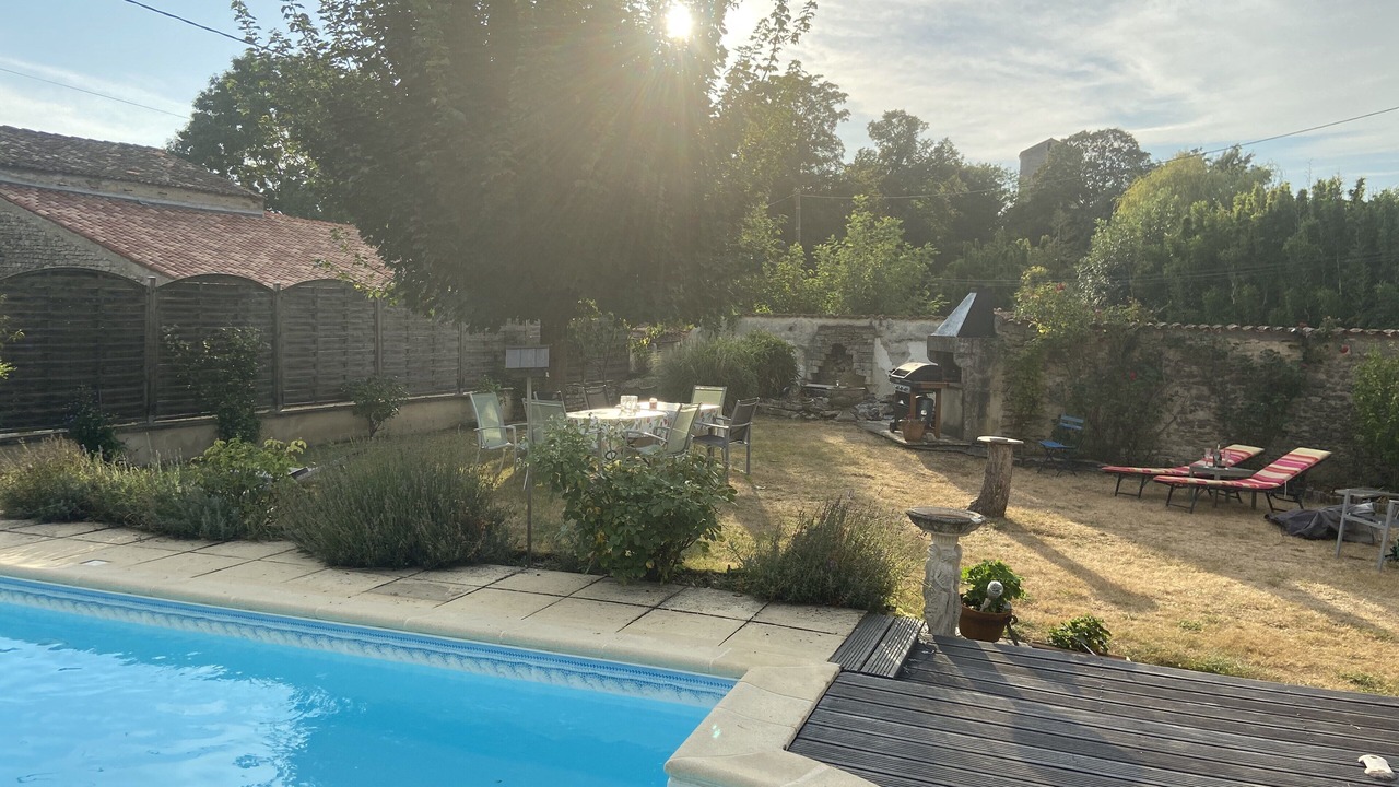 Photo of Others in Lozay