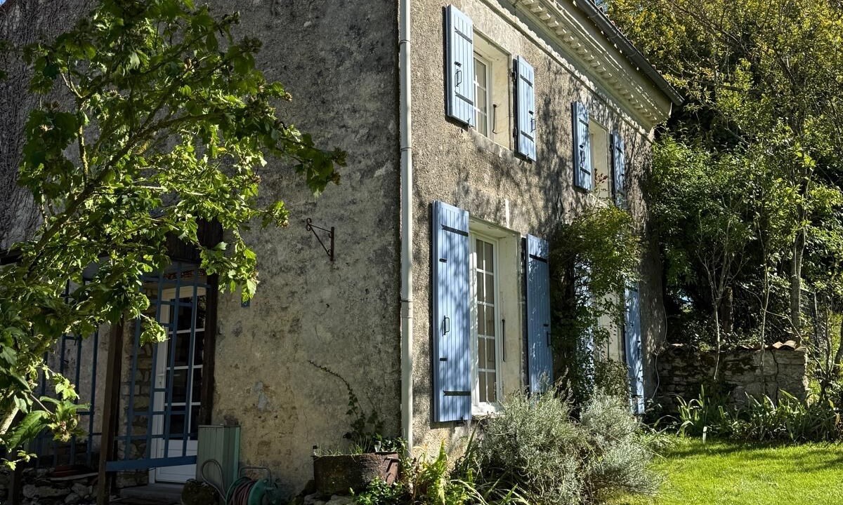 Photo of Outdoor in Lozay