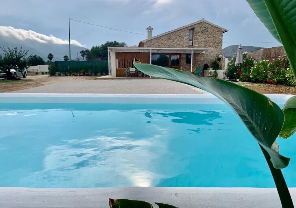 Photo of Outdoor in Jalon