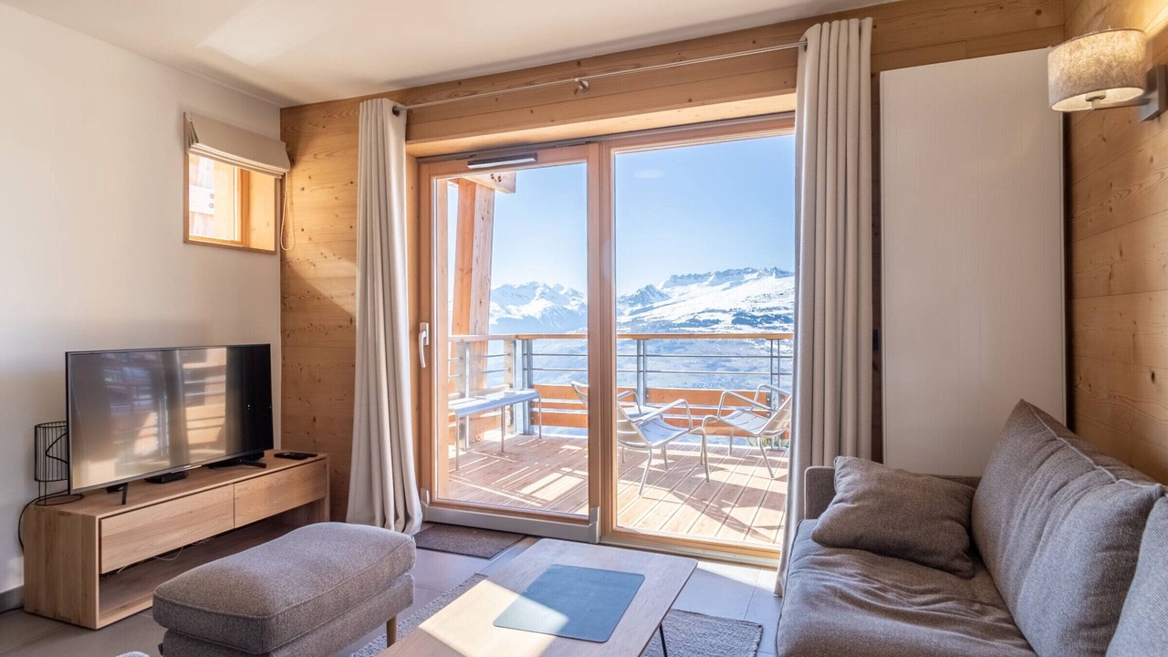 Photo of Livingroom in Arc-1800