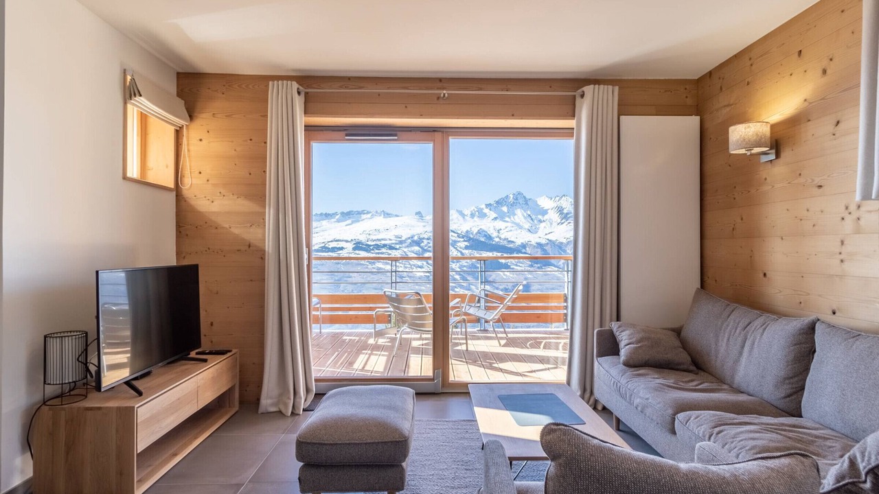 Photo of Livingroom in Arc-1800