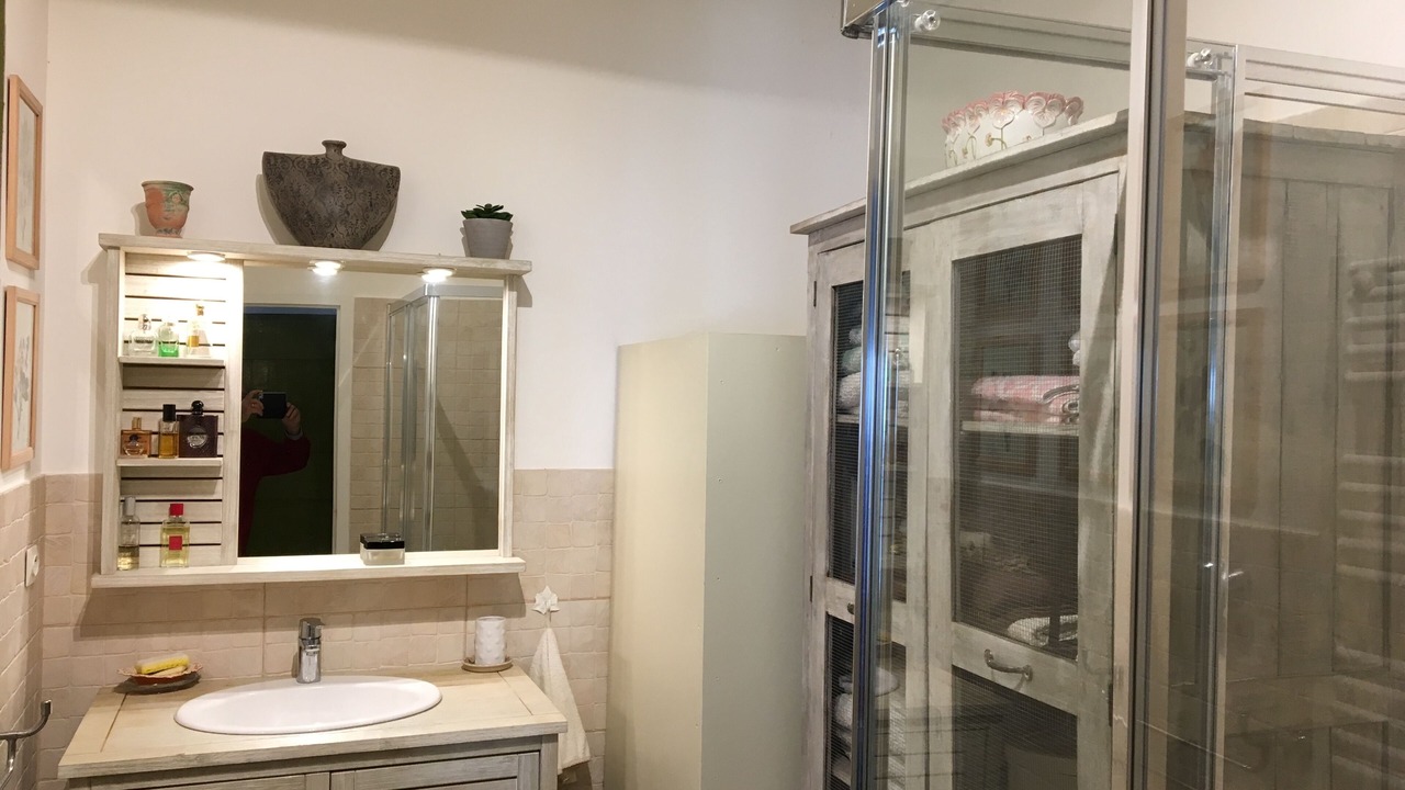 Photo of Bathroom in Saint-Roman-de-Malegarde