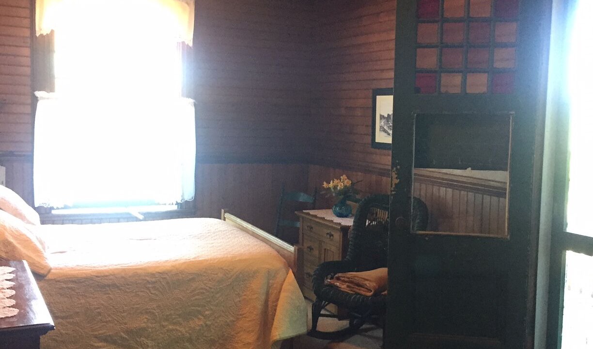 Photo of Bedroom in Thousand Island Park